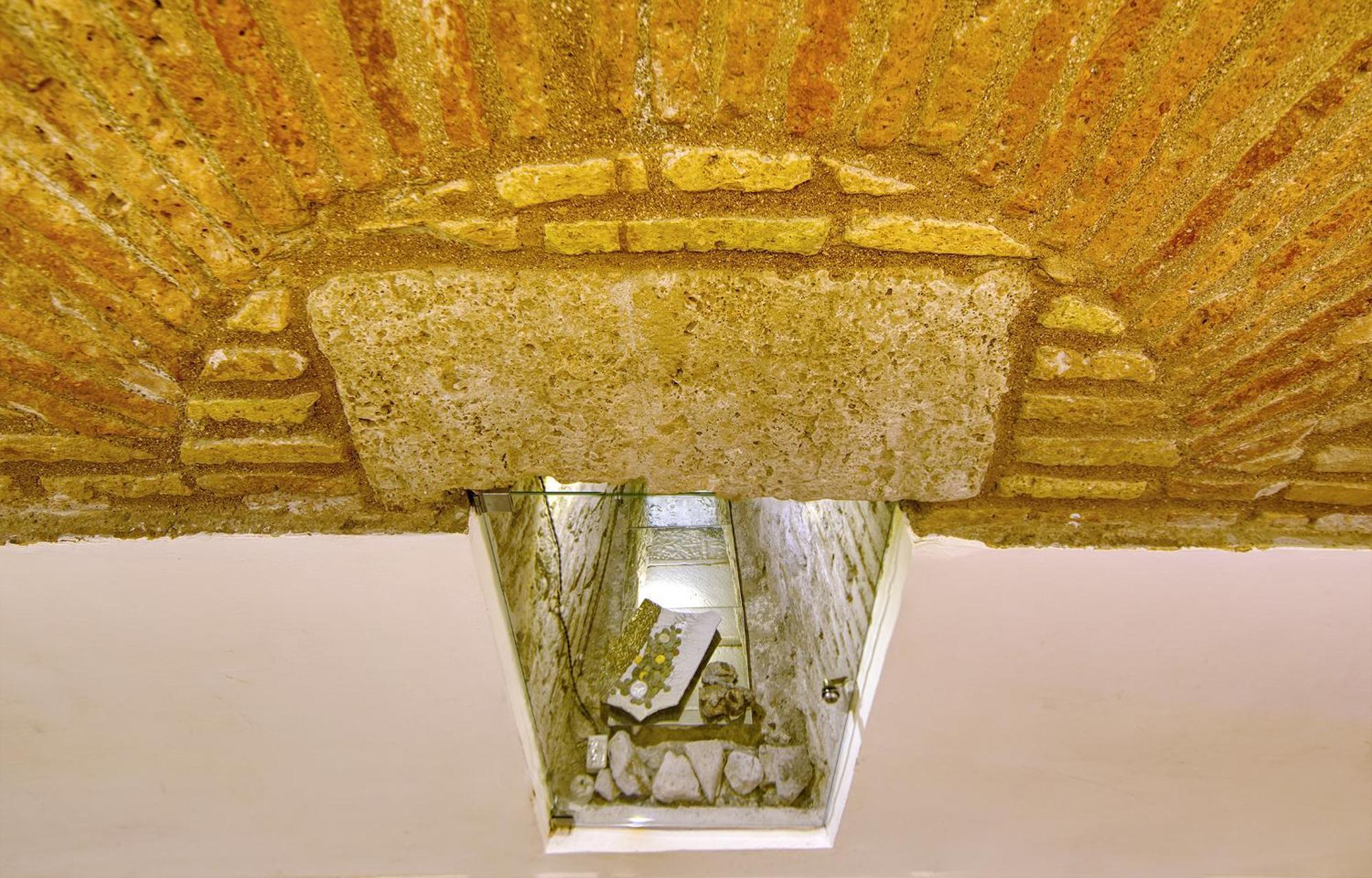 The Trendiest House Just Few Steps From The Colosseum Roma